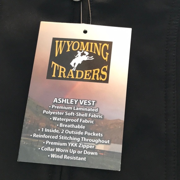 Ladies black, western vest. Size medium. - Picture 3 of 5